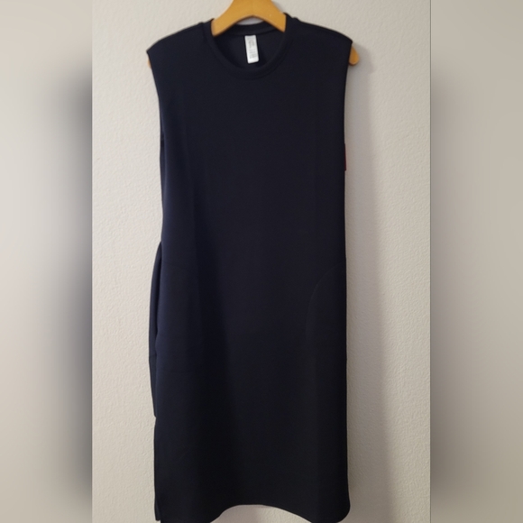 NWT SPANX Air Essentials Belted Tie Waist Tank Dress Black M - Picture 5 of 11